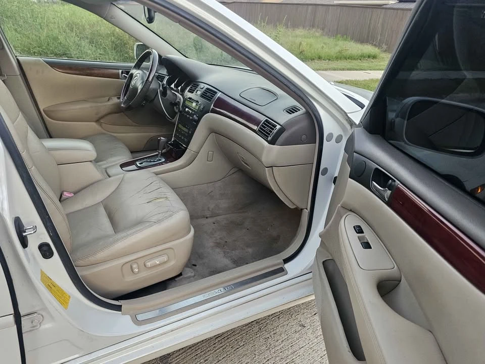 2004 Lexus ES 3rd Gen - Image 6 of 9
