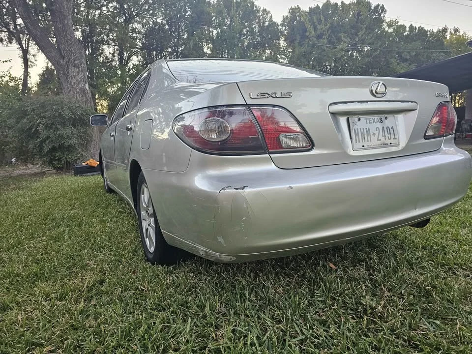 2004 Lexus ES 3rd Gen - Image 3 of 7