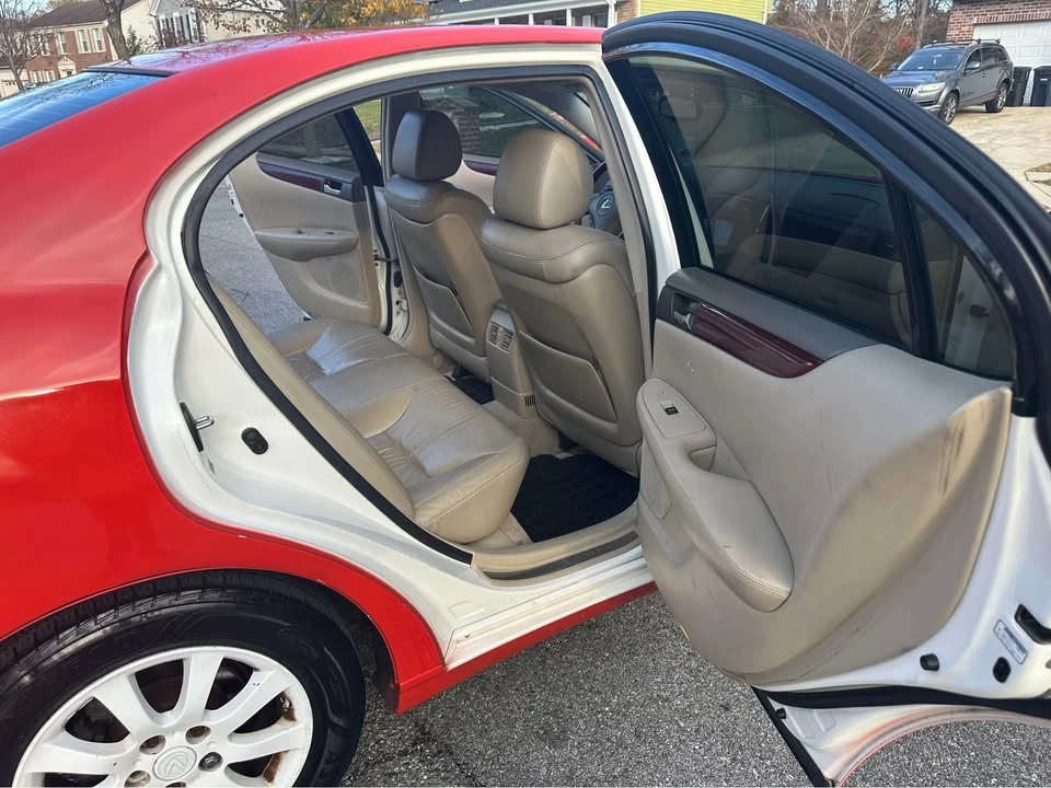 2004 Lexus ES 4th Gen - Image 13 of 20