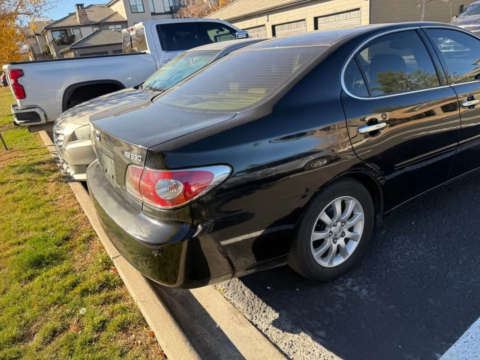 2004 Lexus ES 4th Gen - Image 4 of 10