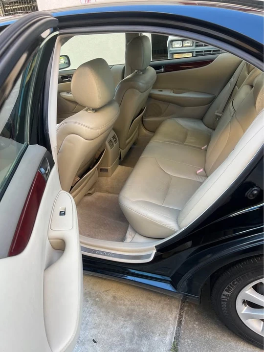 2004 Lexus ES 3rd Gen - Image 3 of 8
