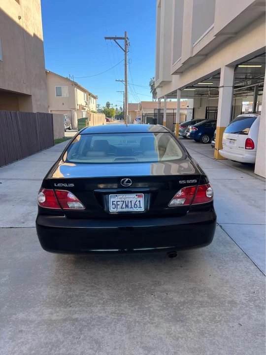 2004 Lexus ES 3rd Gen - Image 7 of 8