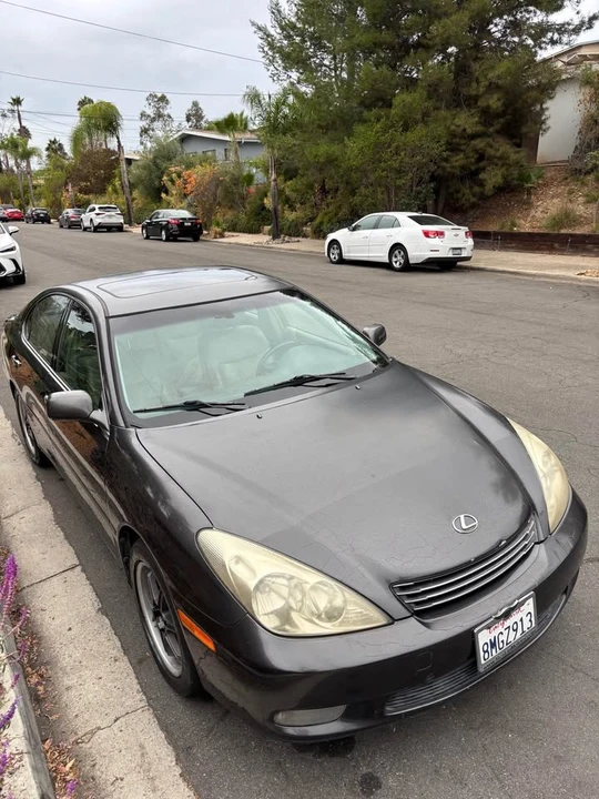 2004 Lexus ES 4th Gen - Image 2 of 6