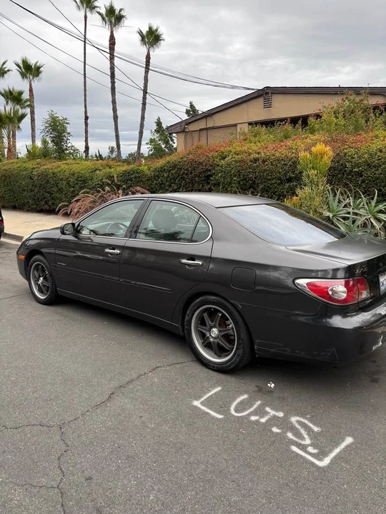 2004 Lexus ES 4th Gen - Image 4 of 6