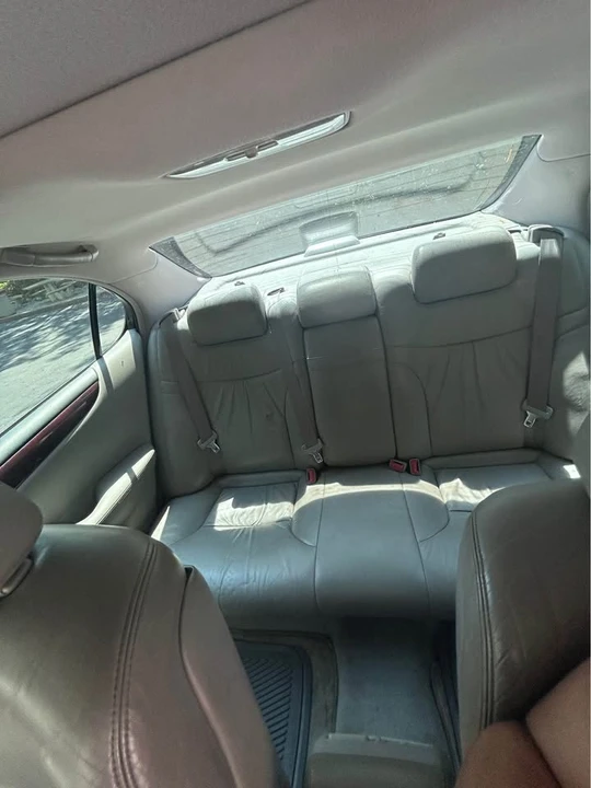 2004 Lexus ES 3rd Gen - Image 7 of 10