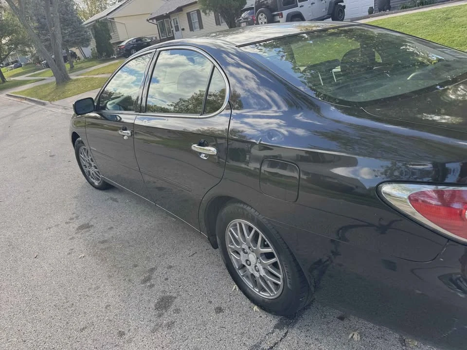 2004 Lexus ES 4th Gen - Image 5 of 7