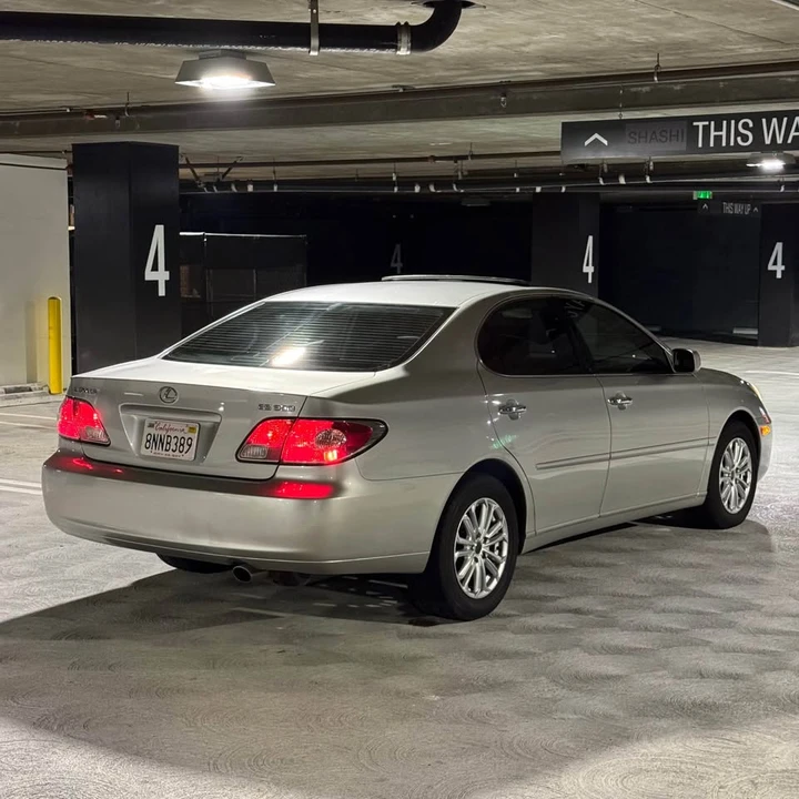 2004 Lexus ES 4th Gen - Image 5 of 14
