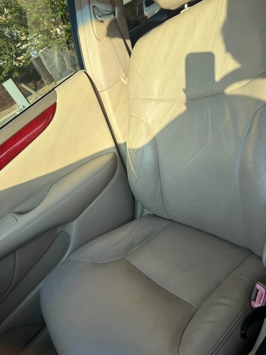 2004 Lexus ES 3rd Gen - Image 4 of 16