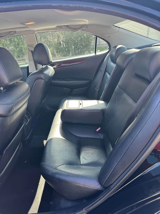 2004 Lexus ES 3rd Gen - Image 7 of 10