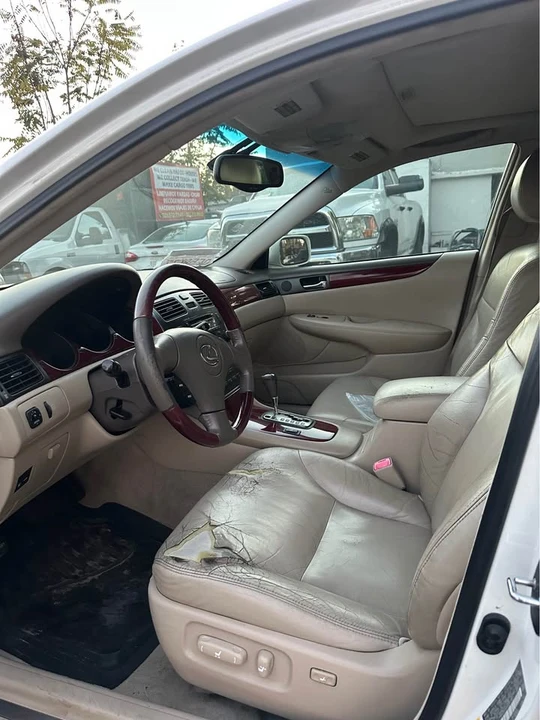 2004 Lexus ES 3rd Gen - Image 8 of 9
