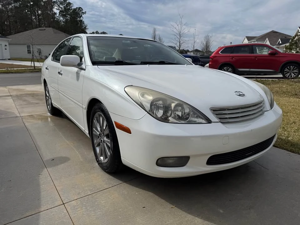 2004 Lexus ES 4th Gen - Image 9 of 9