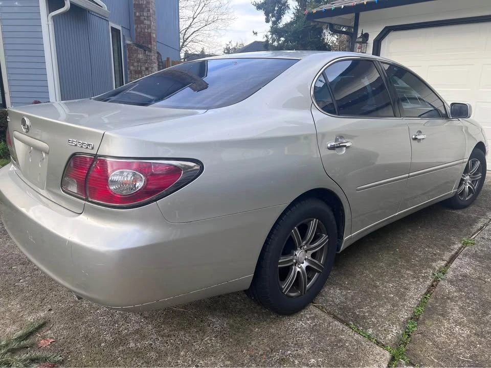 2004 Lexus ES 4th Gen - Image 6 of 9