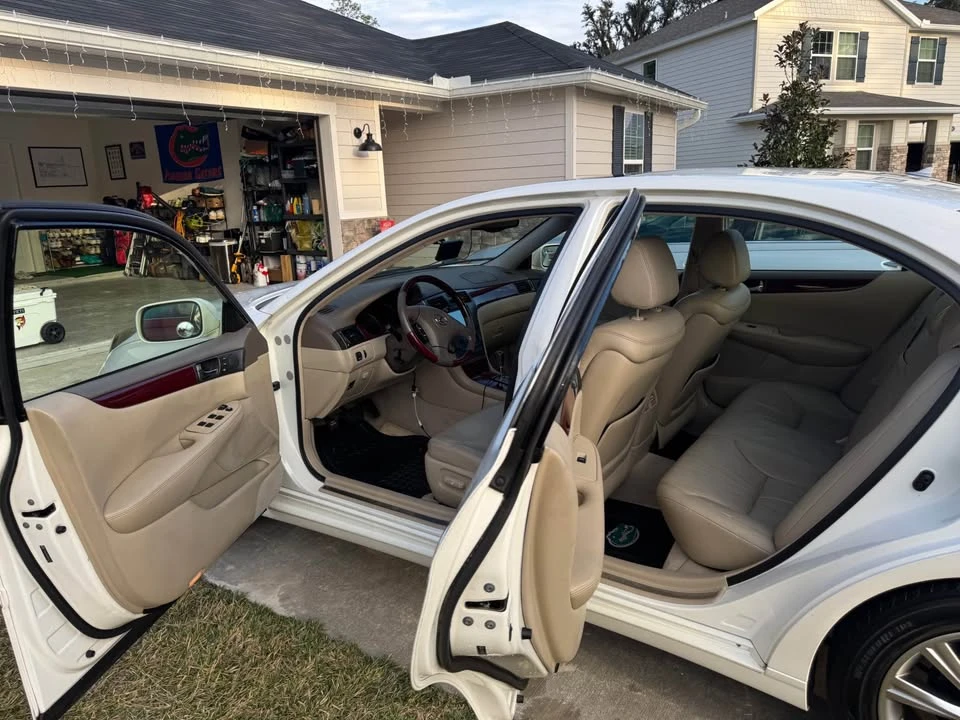 2004 Lexus ES 4th Gen - Image 5 of 9
