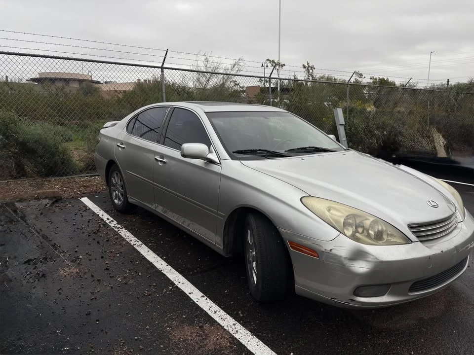 2004 Lexus ES 3rd Gen - Image 2 of 6