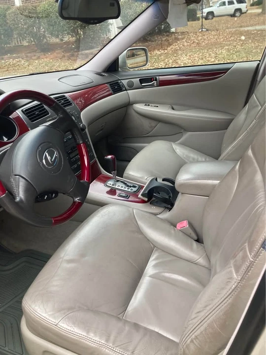 2004 Lexus ES 3rd Gen - Image 7 of 10