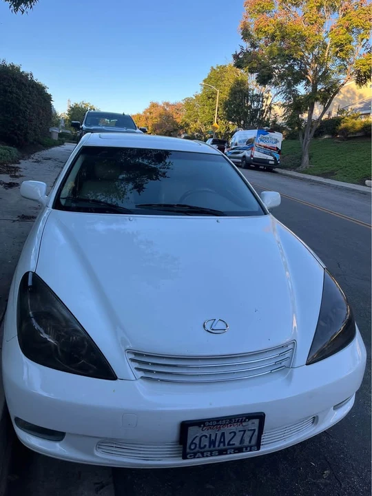 2004 Lexus ES 3rd Gen - Image 5 of 6
