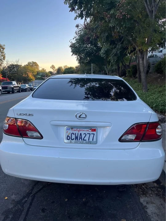 2004 Lexus ES 3rd Gen - Image 3 of 6