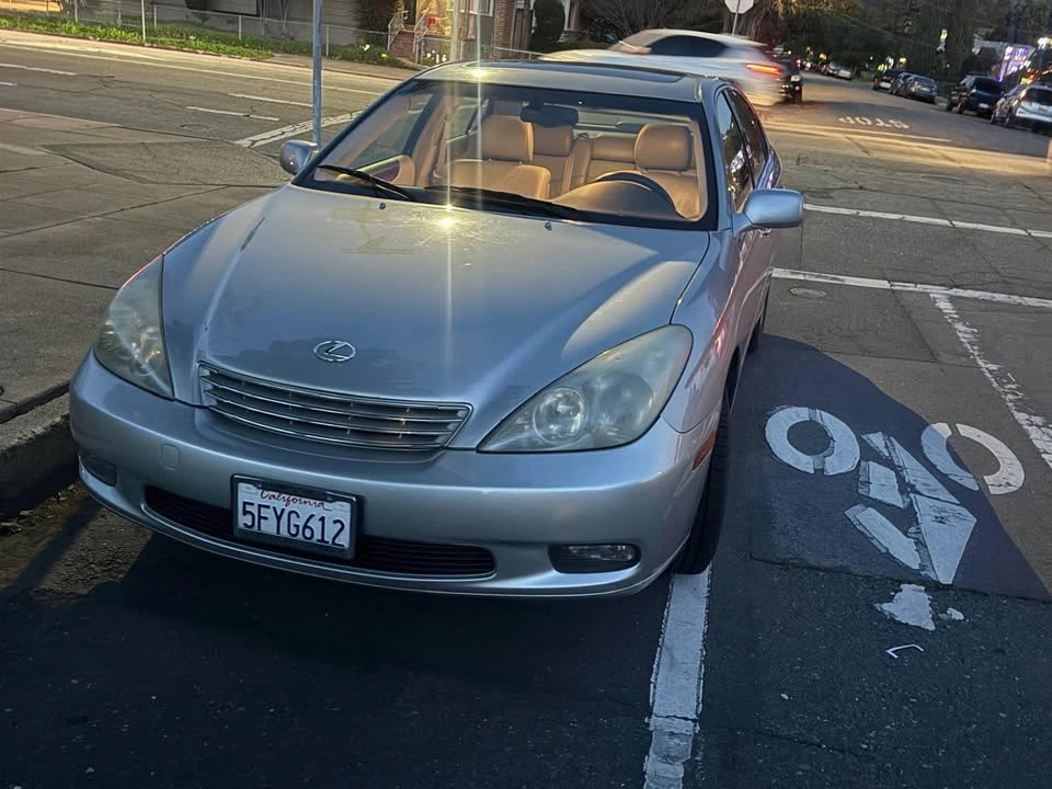 2004 Lexus ES 4th Gen - Image 3 of 20