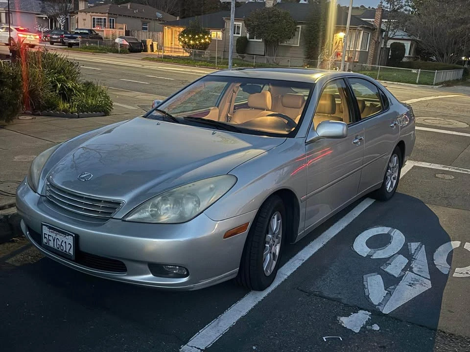 2004 Lexus ES 4th Gen - Image 5 of 20