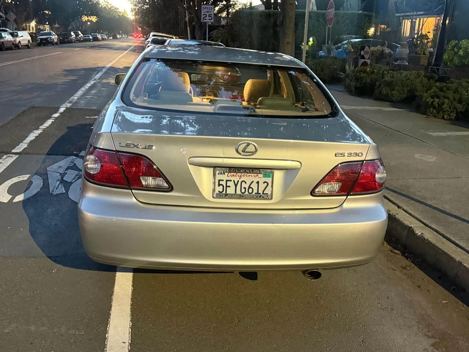 2004 Lexus ES 4th Gen - Image 8 of 20