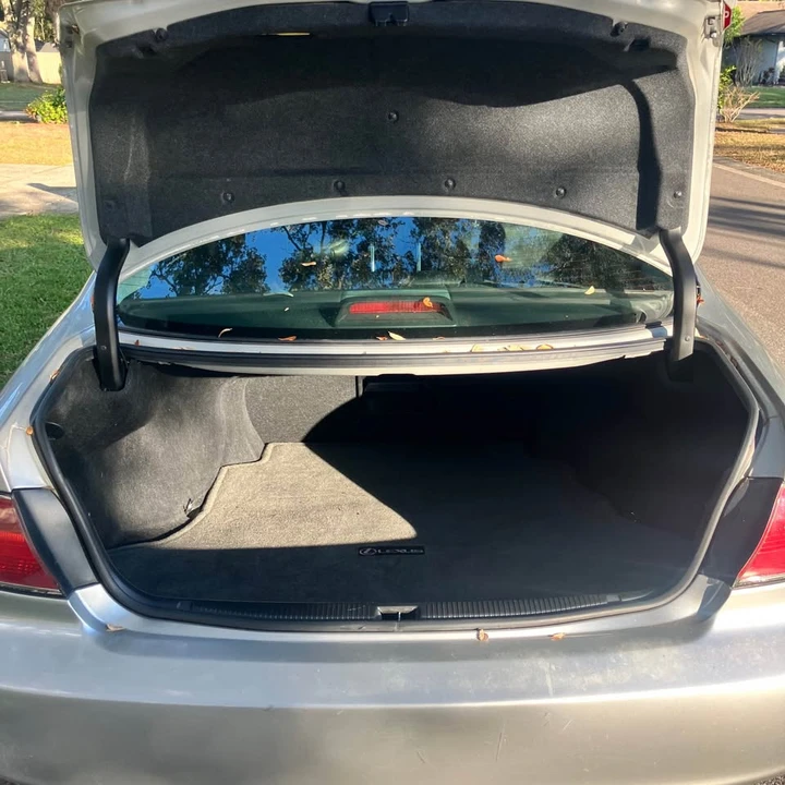 2004 Lexus ES 4th Gen - Image 17 of 19