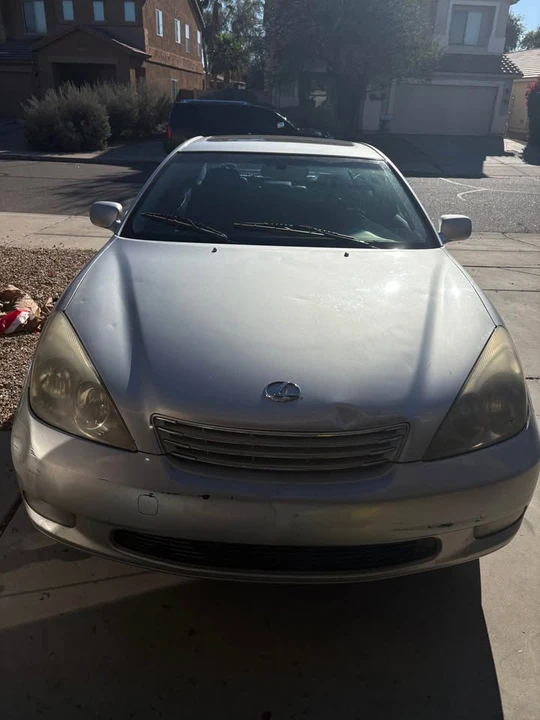 2004 Lexus ES 3rd Gen - Image 4 of 10