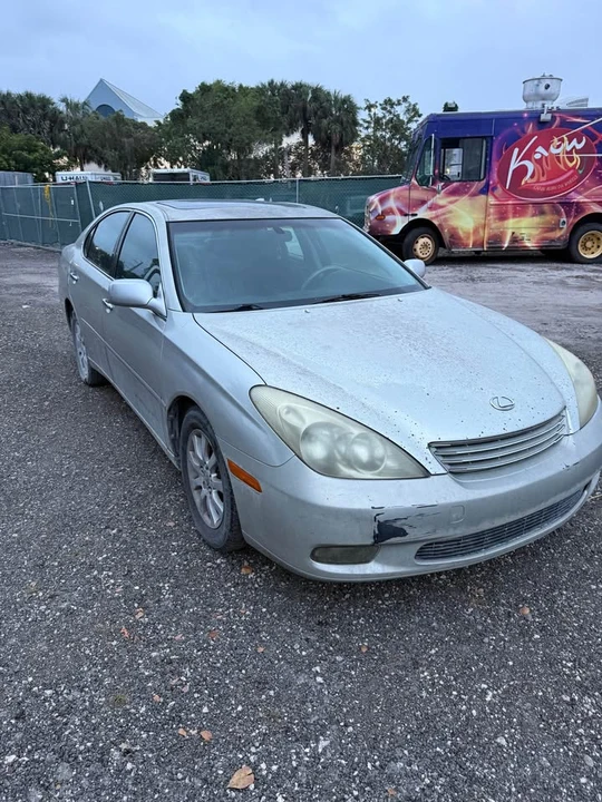 2004 Lexus ES 3rd Gen - Image 3 of 5