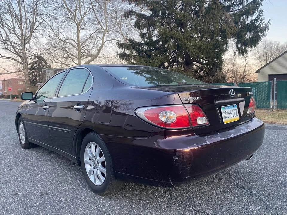 2004 Lexus ES 4th Gen - Image 6 of 8