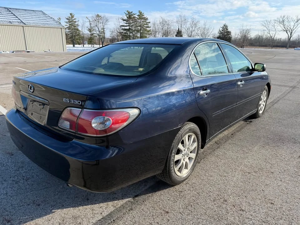 2004 Lexus ES 3rd Gen - Image 7 of 15