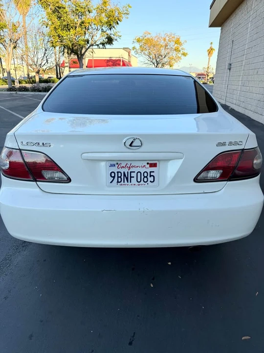 2004 Lexus ES 3rd Gen - Image 4 of 13