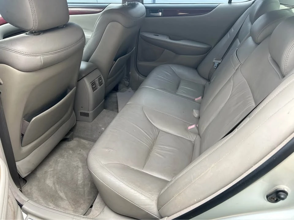 2004 Lexus ES 3rd Gen - Image 6 of 7