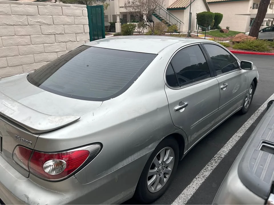2004 Lexus ES 3rd Gen - Image 2 of 7