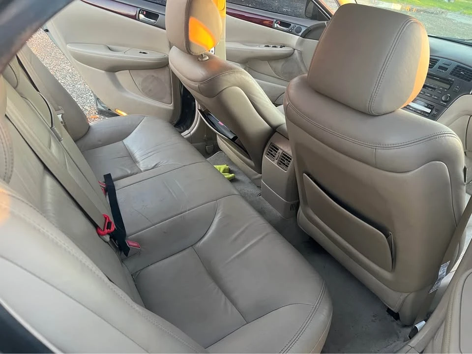 2004 Lexus ES 4th Gen - Image 5 of 12