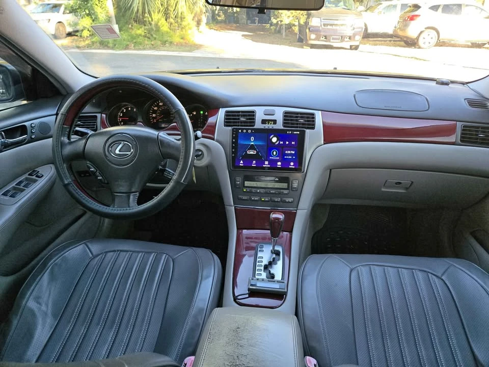 2004 Lexus ES 4th Gen - Image 4 of 10