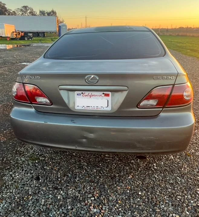 2004 Lexus ES 4th Gen - Image 11 of 12