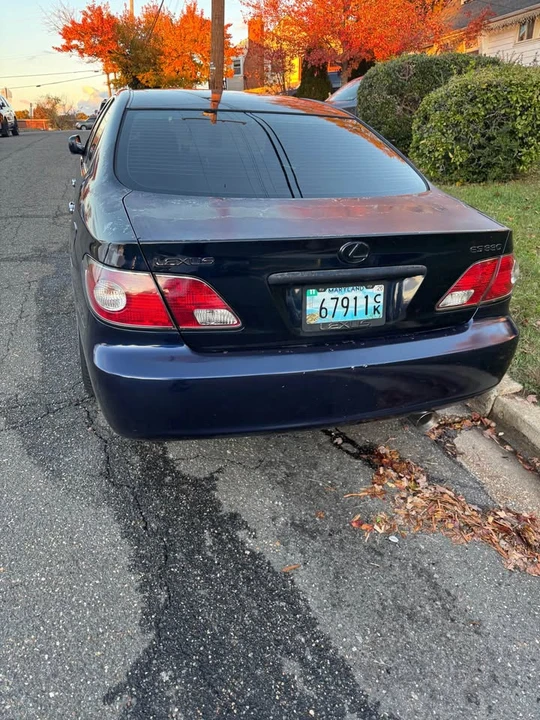 2004 Lexus ES 3rd Gen - Image 4 of 6