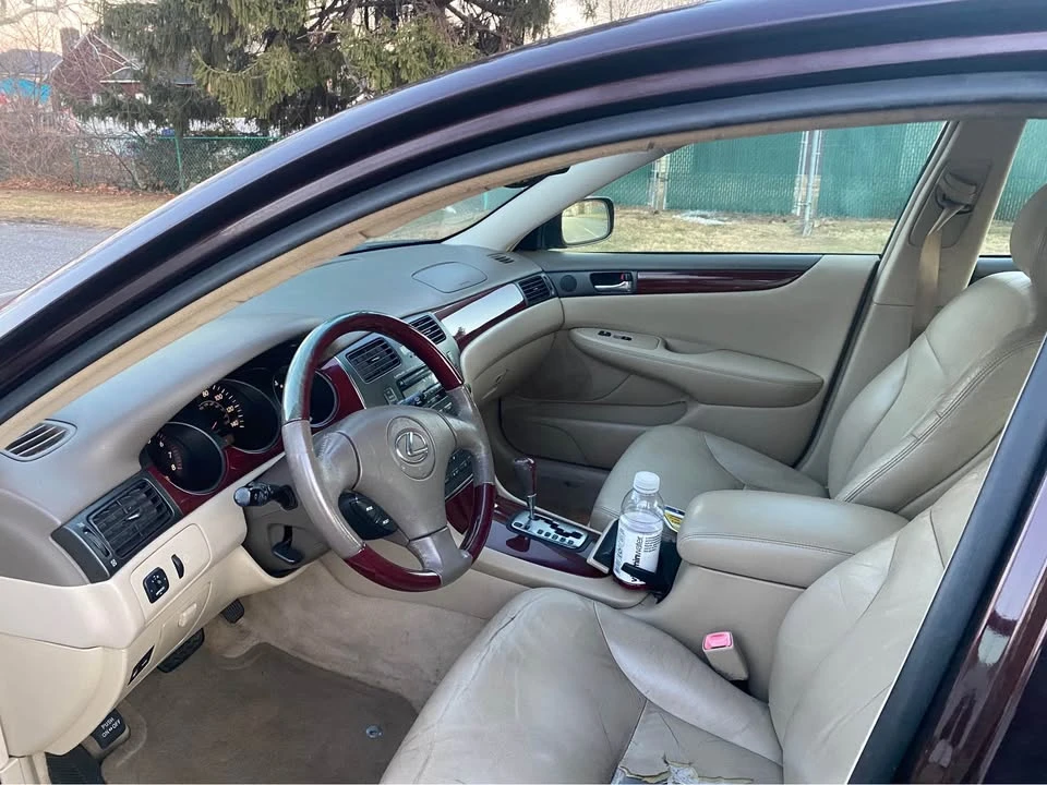 2004 Lexus ES 4th Gen - Image 8 of 8