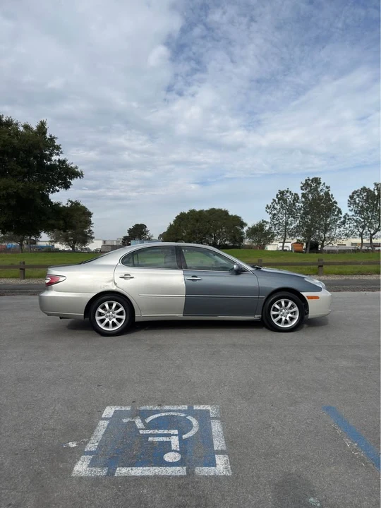 2004 Lexus ES 4th Gen - Image 2 of 6