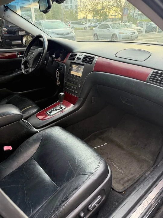 2004 Lexus ES 4th Gen - Image 4 of 5