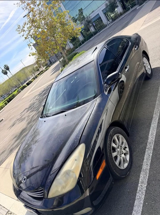 2004 Lexus ES 3rd Gen - Image 6 of 6