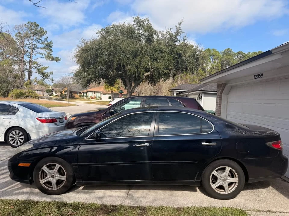 2004 Lexus ES 4th Gen - Image 2 of 8
