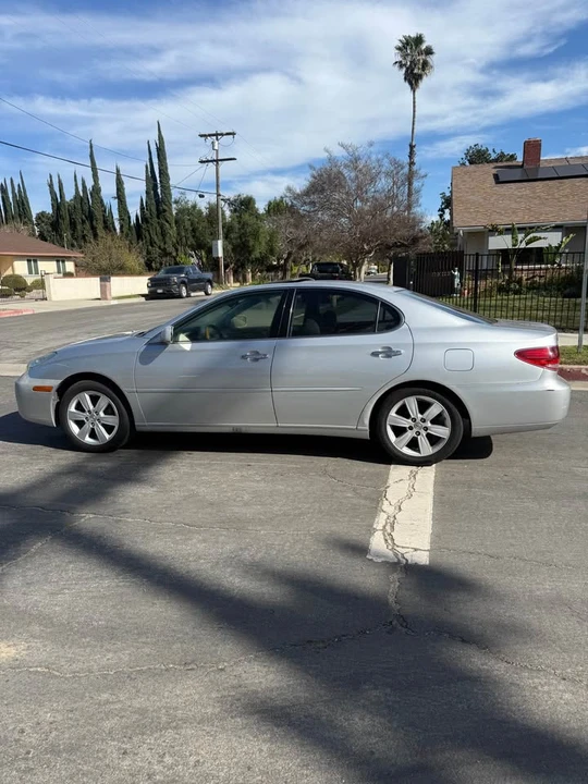 2004 Lexus ES 4th Gen - Image 2 of 6