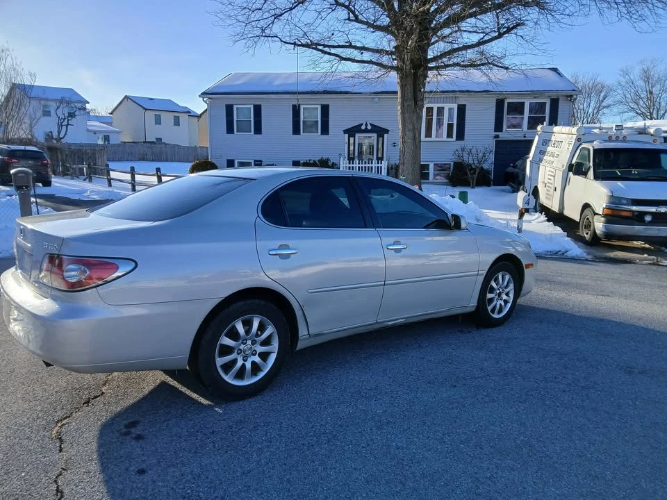 2004 Lexus ES 4th Gen - Image 2 of 6