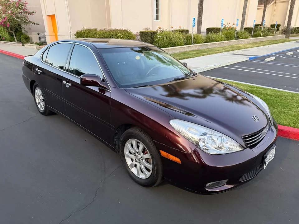 2004 Lexus ES 4th Gen - Image 5 of 9