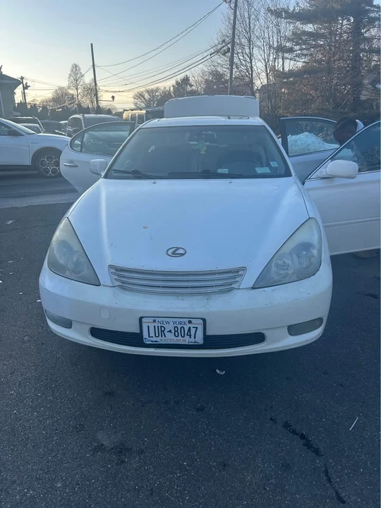 2004 Lexus ES 4th Gen - Image 3 of 3