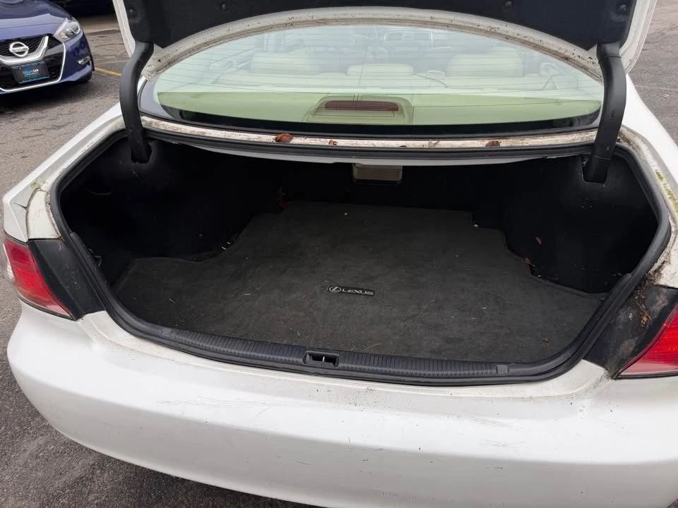 2004 Lexus ES 4th Gen - Image 14 of 15
