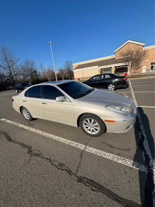 2004 Lexus ES 4th Gen - Image 3 of 7