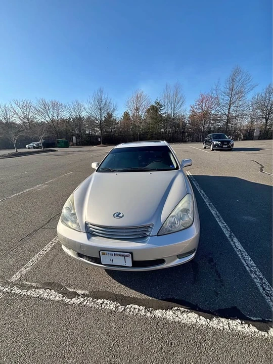 2004 Lexus ES 4th Gen - Image 2 of 7