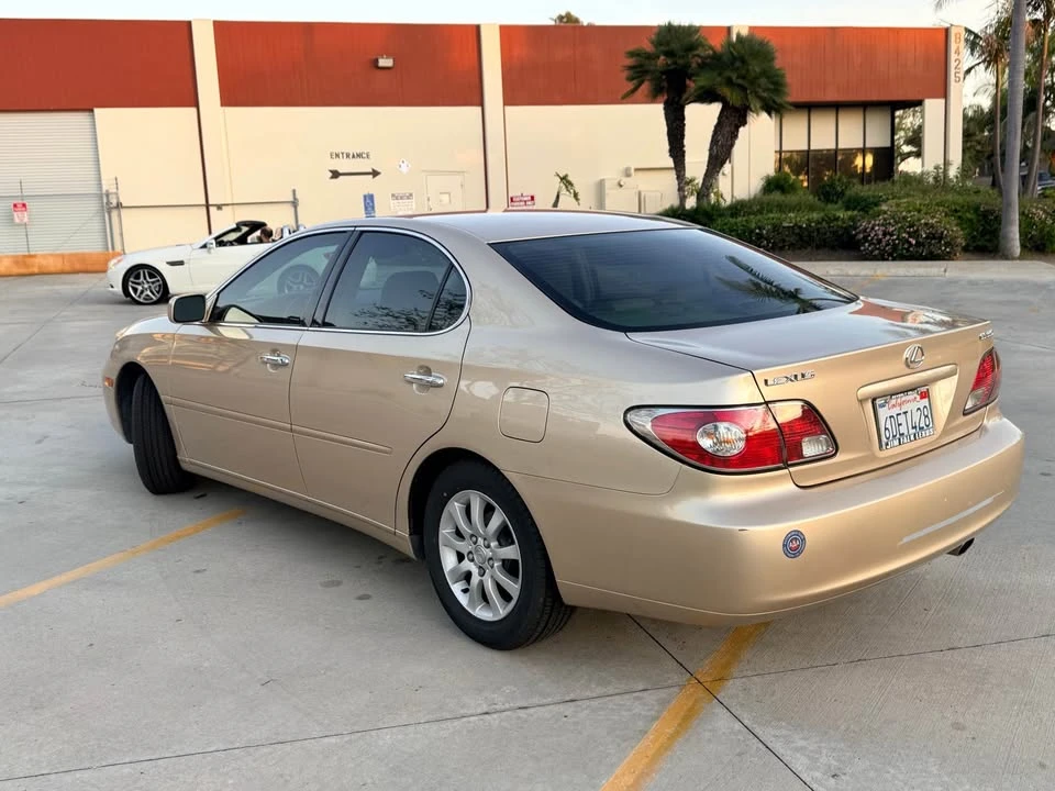 2004 Lexus ES 4th Gen - Image 6 of 19