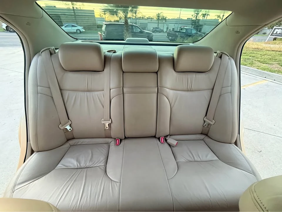 2004 Lexus ES 4th Gen - Image 9 of 19